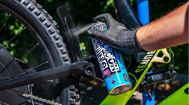 Muc-Off Silicone Shine Friction Reducer 500ml-4